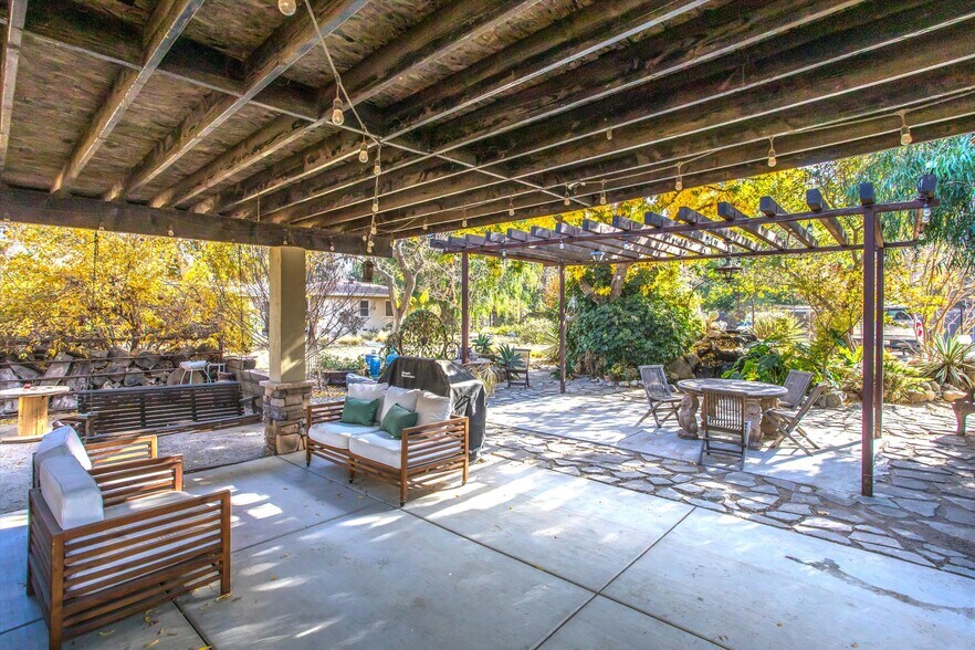 More Photos Of 11138 Laurel Ave, Bloomington Land For Sale