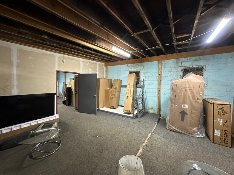 More Photos Of 3146-3148 Bailey Ave, Buffalo Storefront For Sale