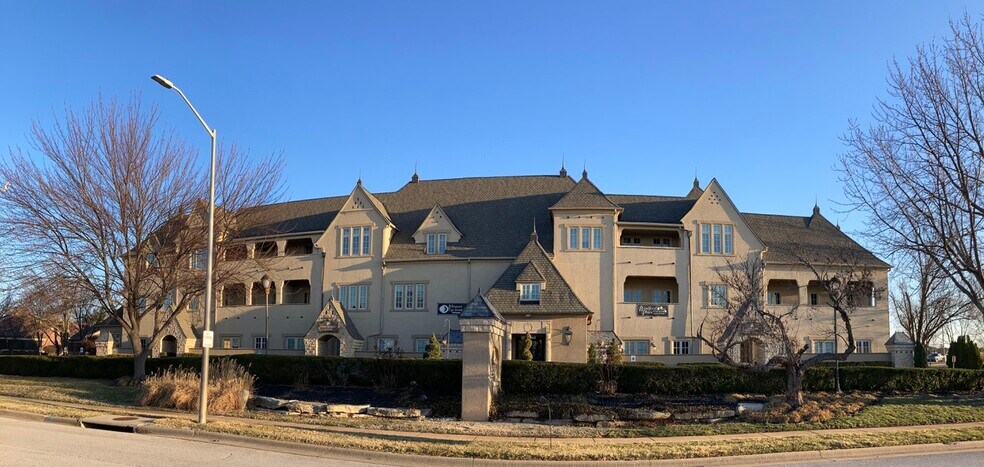 More Photos Of 1531 E Bradford Pky, Springfield Medical For Lease