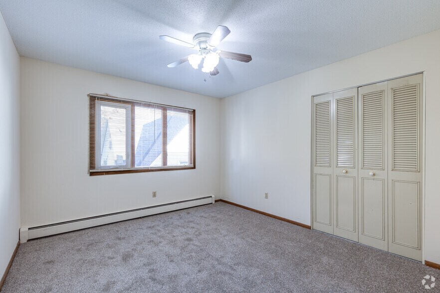 More Photos Of 3554 17th Ave S, Minneapolis Apartments For Sale