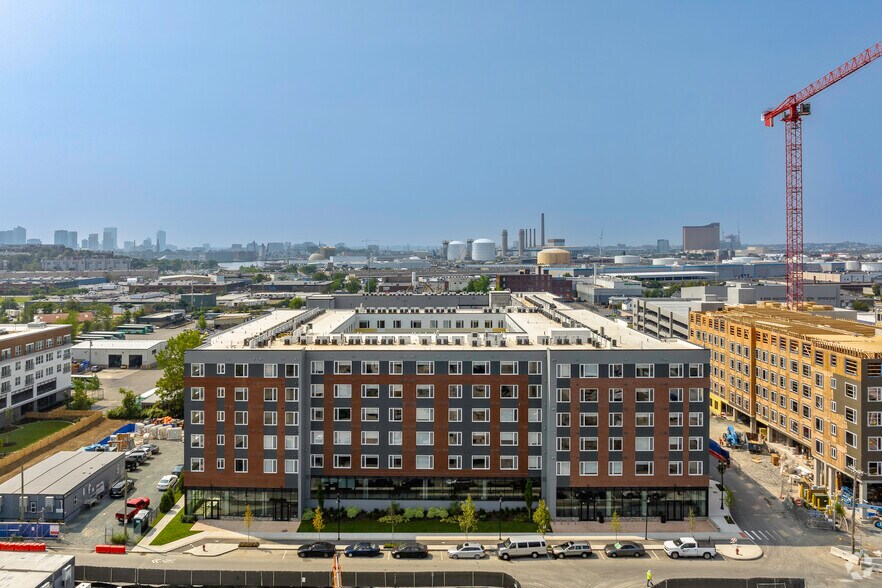 More Photos Of 85 Boston St, Everett Apartments For Lease