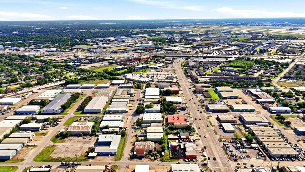 More Photos Of 1309 Illinois Ave, South Houston Warehouse For Sale
