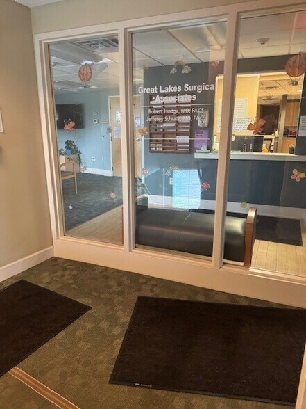 More Photos Of 160 East Ave, Lockport Medical For Sale