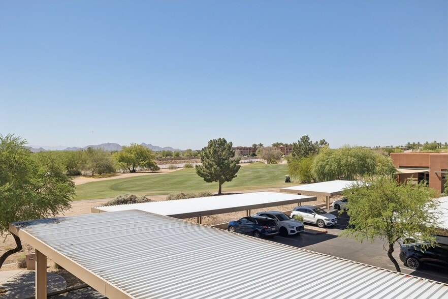 More Photos Of 8765 E Bell Rd, Scottsdale Loft Creative Space For Sale