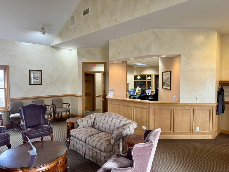 More Photos Of 1991 Wiesbrook Rd, Oswego Medical For Sale