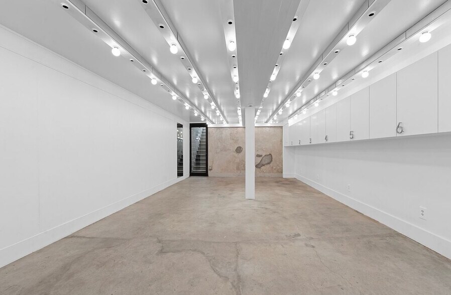 More Photos Of 1037 Dean St, Brooklyn Storefront For Lease