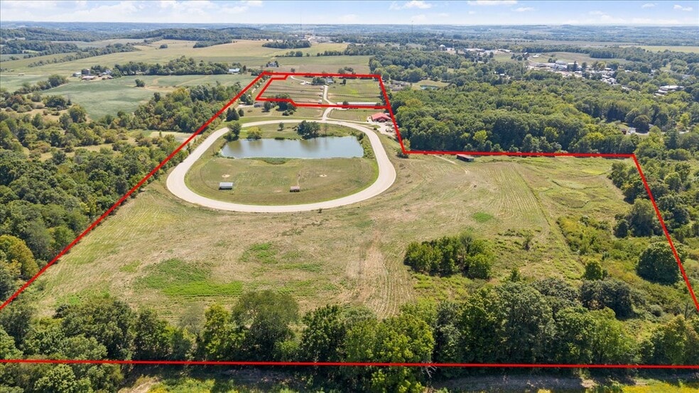 More Photos Of 7233 National Rd, Thornville Horse Stables For Sale