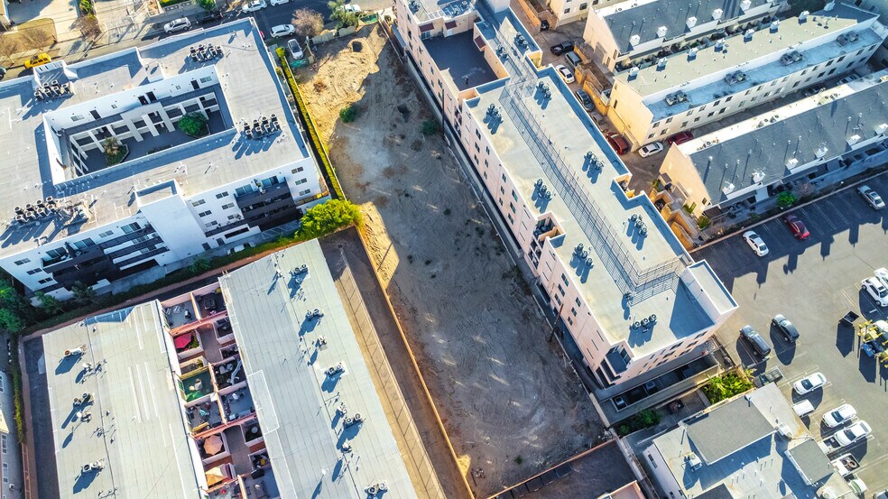 More Photos Of 7911 Ventura Canyon Ave, Panorama City Land For Sale