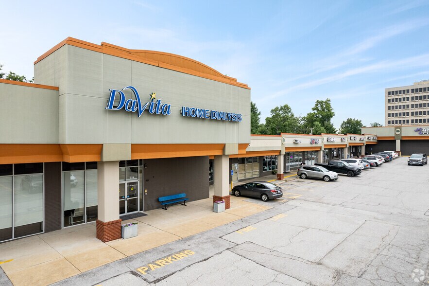 Primary Photo Of 9598-9656 Olive Blvd, Olivette General Retail For Lease