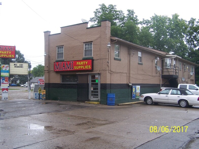 Primary Photo Of 30 Seven Mile Ave, Hamilton General Retail For Sale