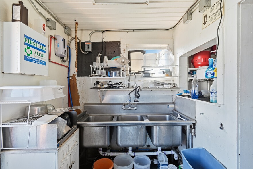 More Photos Of 503 N Main St, Attica Freestanding For Sale