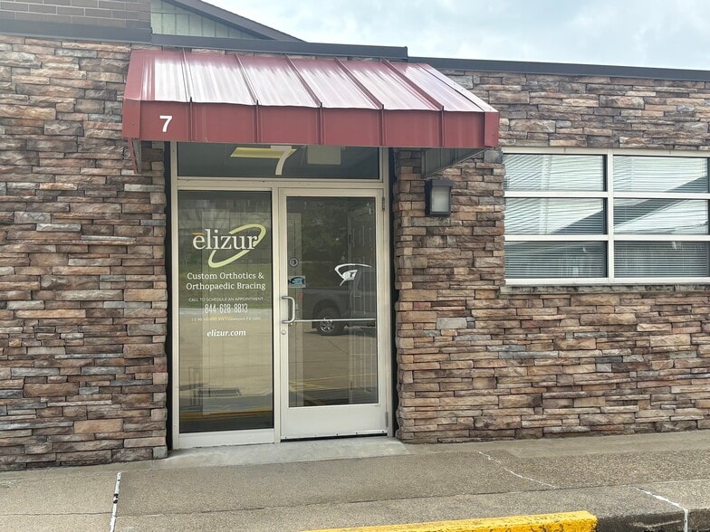 More Photos Of 1-7 S Mount Vernon Ave, Uniontown Storefront Retail Residential For Sale
