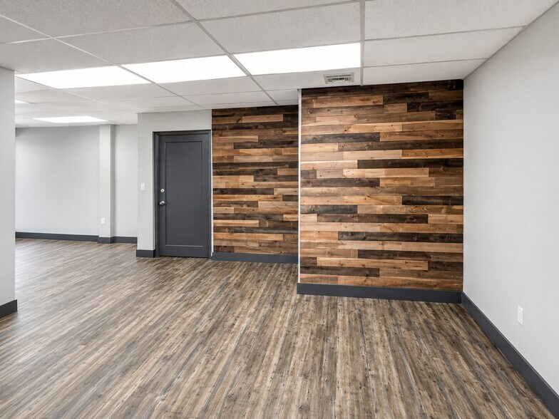 More Photos Of 203 Elm St, Washington Multifamily For Sale