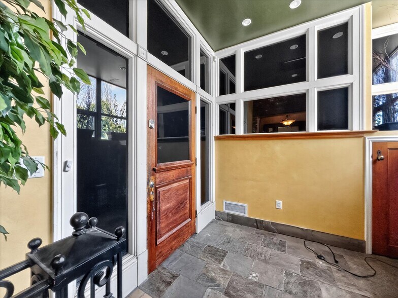 More Photos Of 263 Central Ave, Rochester Storefront Retail Office For Sale