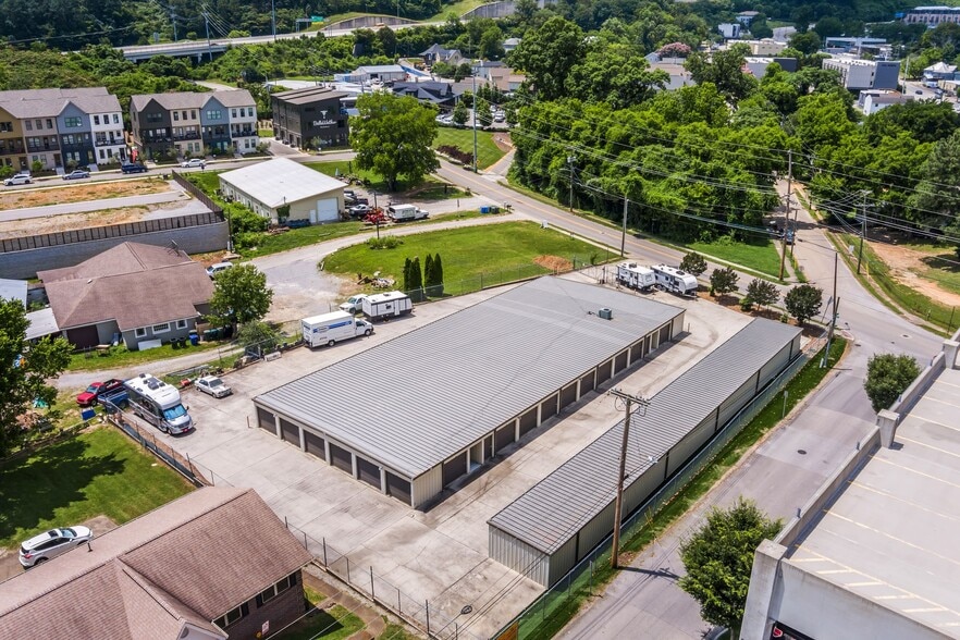 More Photos Of 500 W Manning St, Chattanooga Self Storage For Sale
