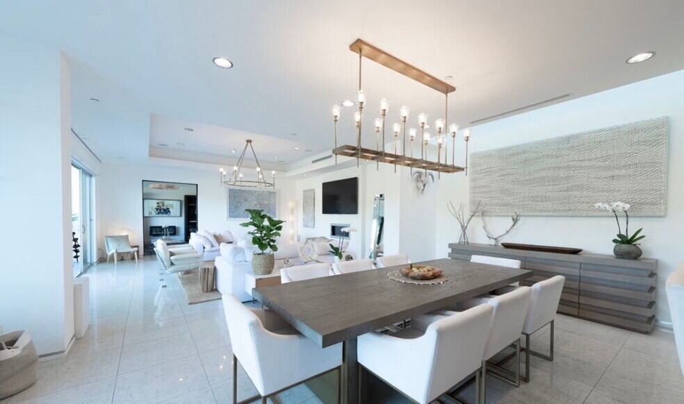 More Photos Of 12148 Travis St, Los Angeles Healthcare For Lease