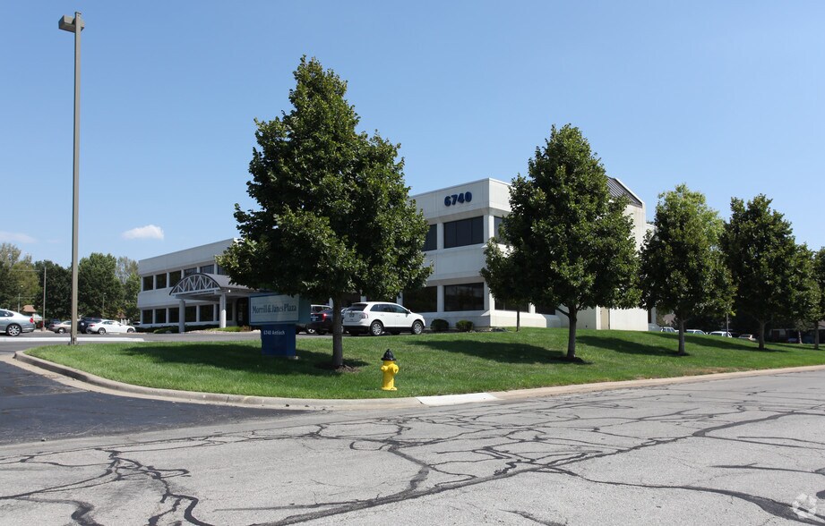 More Photos Of 6740 Antioch Rd, Merriam Office For Lease