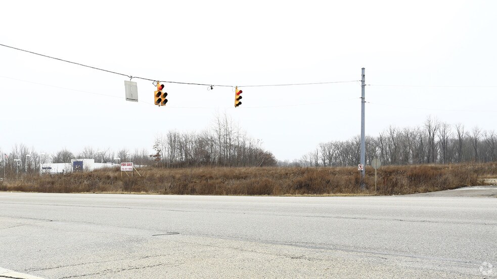 More Photos Of 9610 State Route 14, Streetsboro Land For Lease