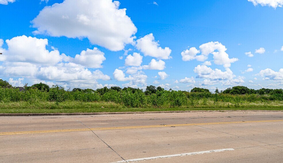 More Photos Of To Be Determined N 18th Street, Waco Land For Sale