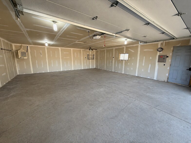 More Photos Of 2615 12th st, Sioux Falls Specialty For Lease