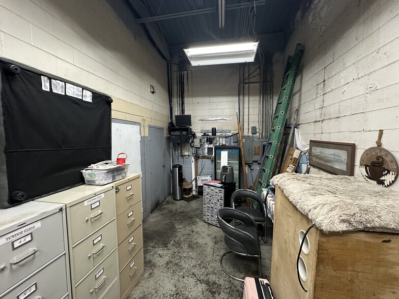 More Photos Of 5541 US Highway 19, New Port Richey Auto Repair For Sale