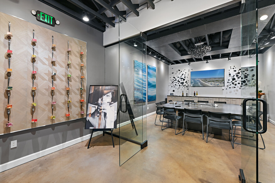 More Photos Of 4151 Taylor St, San Diego Storefront Retail Office For Sale