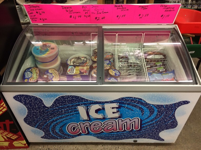 More Photos Of 154 Evergreen St, Republic General Retail For Sale