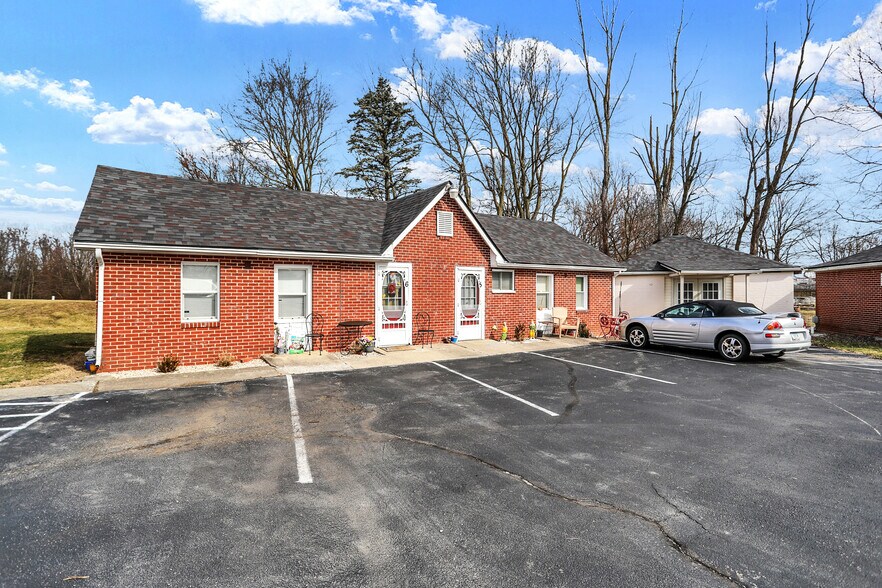 More Photos Of 2142 W Us Highway 40, Greenfield Apartments For Sale