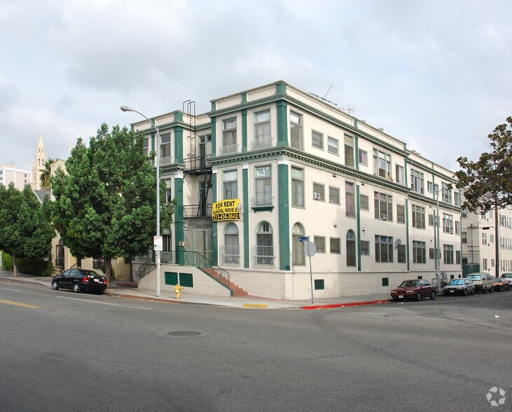 More Photos Of 2809 W 8th St, Los Angeles Apartments For Sale