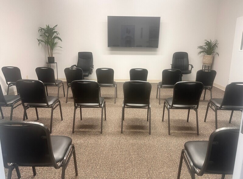 More Photos Of 1230 John B White SR Blvd, Spartanburg Office For Lease