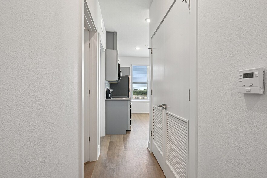 More Photos Of 4830 E Rosedale St, Fort Worth Apartments For Lease