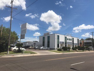 More Photos Of 102 E Calton Rd, Laredo Storefront Retail Office For Sale