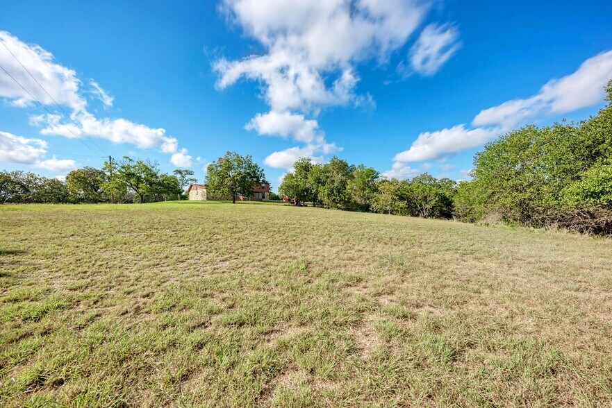More Photos Of 3225 County Road 111, Lampasas Specialty For Sale