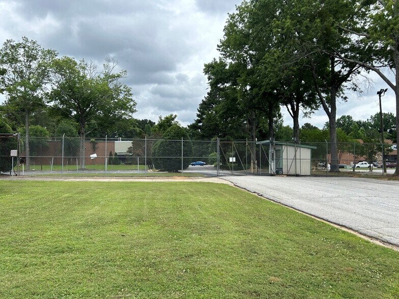 More Photos Of 6110 Boat Rock Blvd SW, Atlanta Warehouse For Lease
