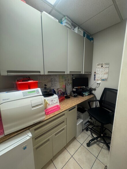 More Photos Of 359 Centre St, Nutley Office For Lease