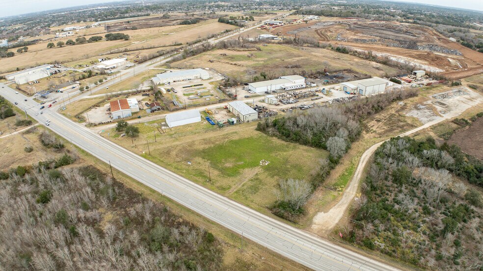 More Photos Of 17827 HIGHWAY 35, Pearland Land For Sale