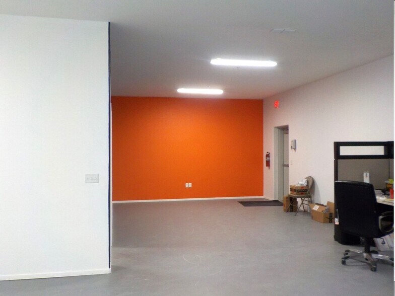 More Photos Of 5151 Logan's Run, Harlingen Unknown For Lease