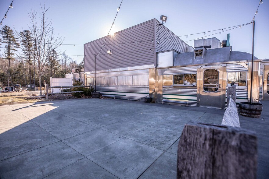 More Photos Of 1421 NH Route 119, Rindge Restaurant For Sale