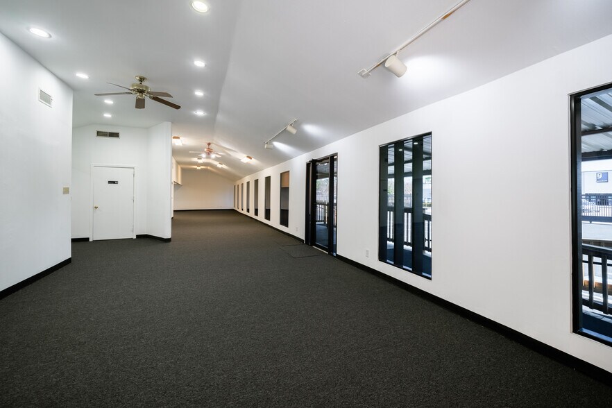More Photos Of 2534 Walnut Bend Ln, Houston Medical For Lease