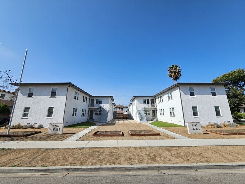 Primary Photo Of 8722 Ramsgate Ave, Los Angeles Apartments For Sale