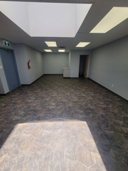 More Photos Of 17728 66 Av, Surrey Warehouse For Lease