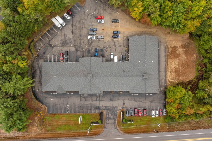 More Photos Of 323 Gonic Rd, Rochester Storefront Retail Office For Lease