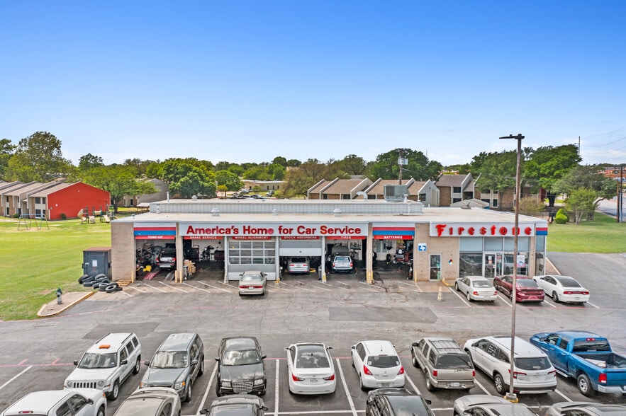 More Photos Of , Duncanville General Retail For Sale