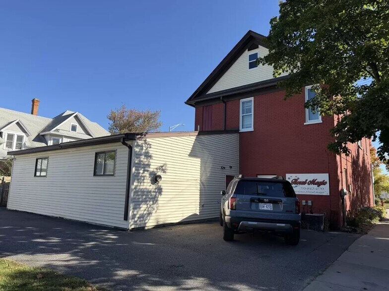 More Photos Of 840 S 3rd Ave, Wausau Storefront Retail Residential For Sale