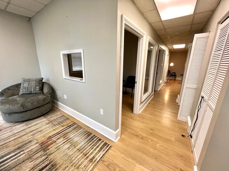 More Photos Of 11006 Reading Rd, Cincinnati Office For Lease