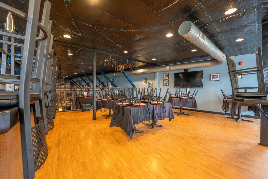 More Photos Of 618 S Main St, Greensburg Restaurant For Sale