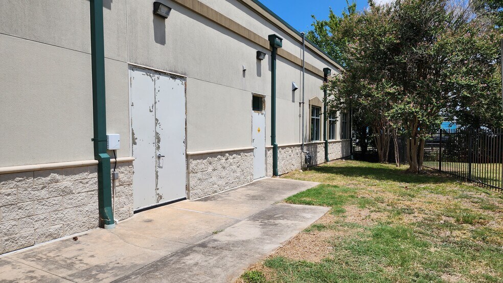 More Photos Of 3150 Polk St, Houston Medical For Sale