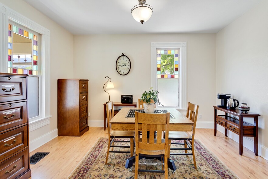 More Photos Of 1804 W Colorado Ave, Colorado Springs Office For Sale