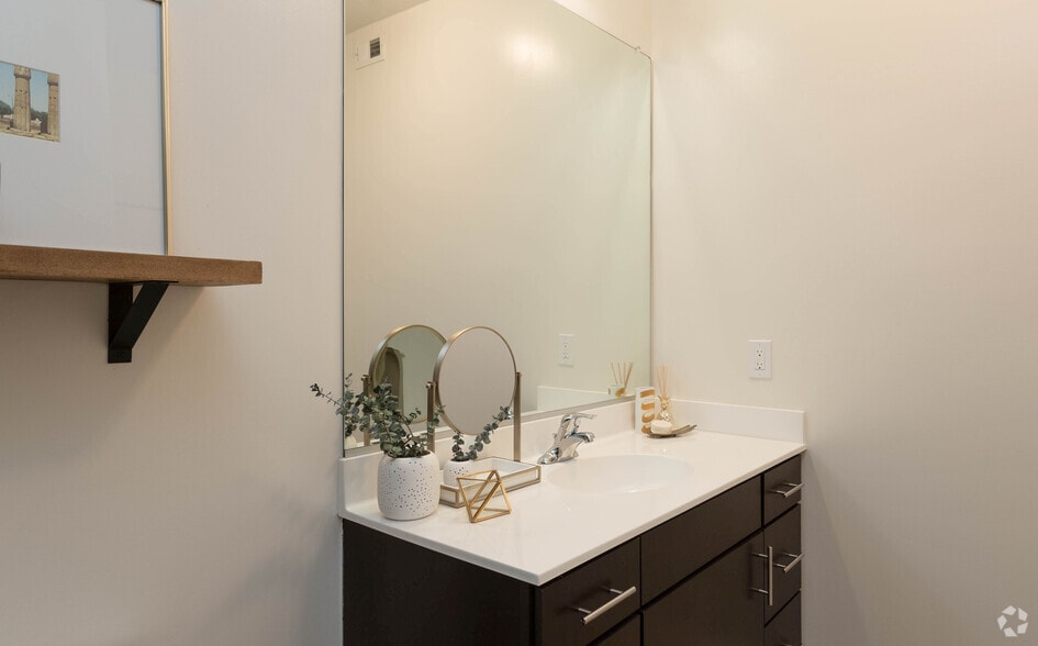 Photo of 1st Floor Ste 609