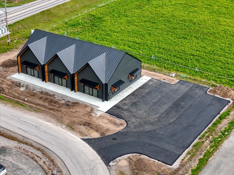 More Photos Of 101 Jewel Basin Ct, Bigfork General Retail For Sale